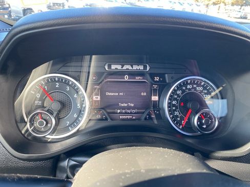 Used 2022 RAM 1500 Big Horn image 7