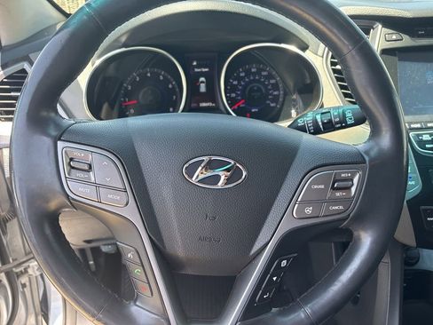 Used 2016 Hyundai Santa Fe Limited w/ Option Group 04 FWD image 16