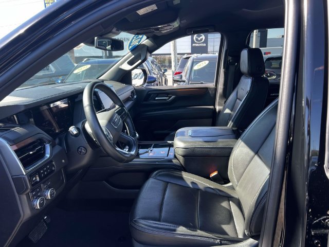 Certified 2025 GMC Yukon XL Denali AWD/4WD image 17
