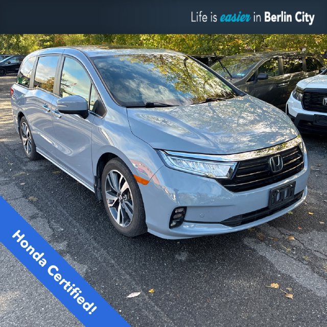 Certified 2024 Honda Odyssey Touring image 1