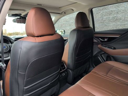 Certified 2025 Subaru Outback Touring w/ Popular Package #2 image 18