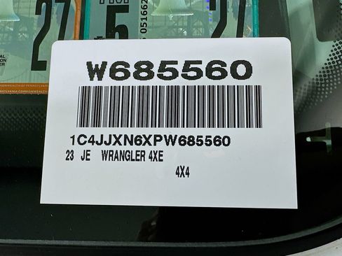 Used 2023 Jeep Wrangler Unlimited w/ 8.4" Radio Group AWD/4WD image 22