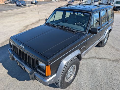 Used 1993 Jeep Cherokee Country image 19