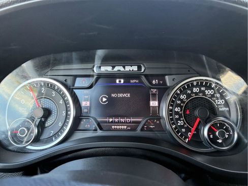 Used 2023 RAM 1500 Laramie AWD/4WD image 18