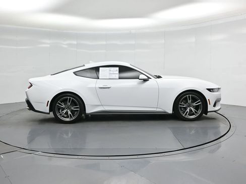 Certified 2024 Ford Mustang Coupe image 22