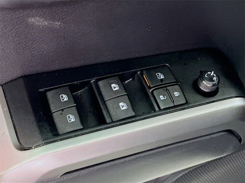 Certified 2023 Toyota Tacoma SR5 image 17