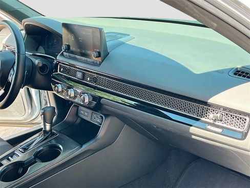 Used 2024 Honda Civic Sport image 26