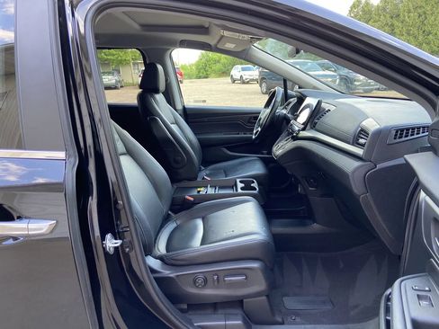 Used 2023 Honda Odyssey EX-L image 12