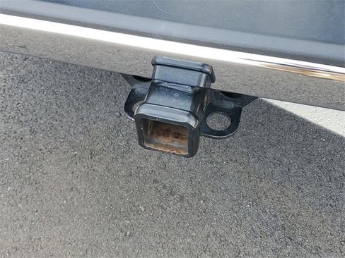 Used 2022 Chevrolet Silverado 1500 LTZ w/ LTZ Premium Package image 10