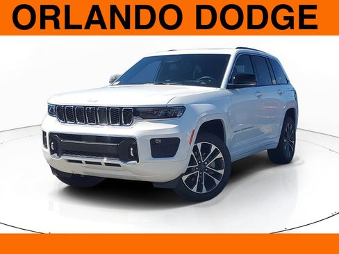 New 2025 Jeep Grand Cherokee Overland w/ Adv Protech Group III image 3