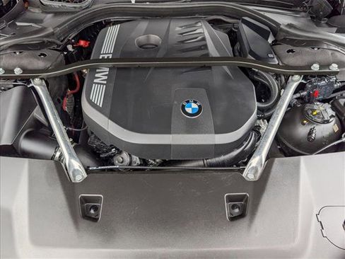 Used 2023 BMW 740i w/ Parking Assistance Package RWD image 25