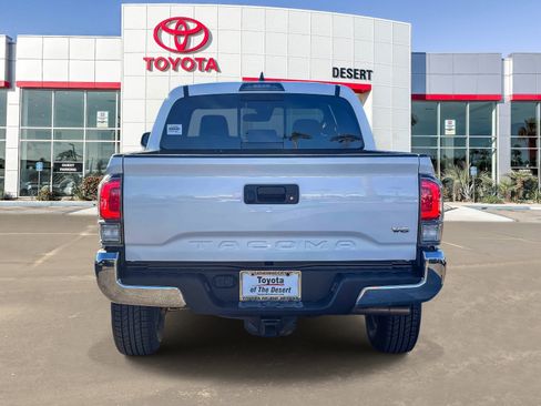 Certified 2023 Toyota Tacoma TRD Off-Road image 6
