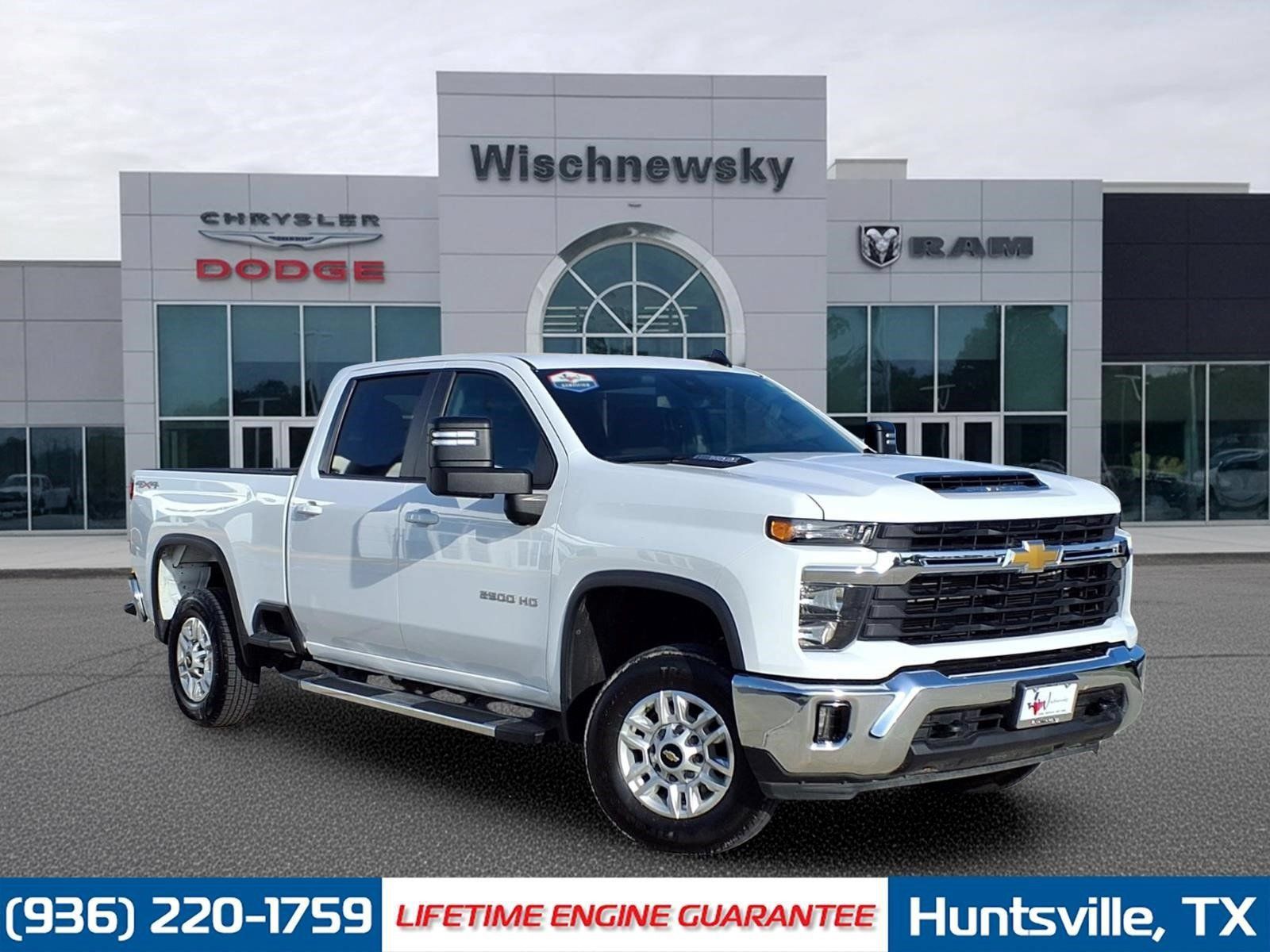 Used 2025 Chevrolet Silverado 2500 LT w/ Convenience Package AWD/4WD image 1