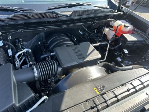 Used 2024 Chevrolet Silverado 2500 Custom w/ Custom Value Package image 22