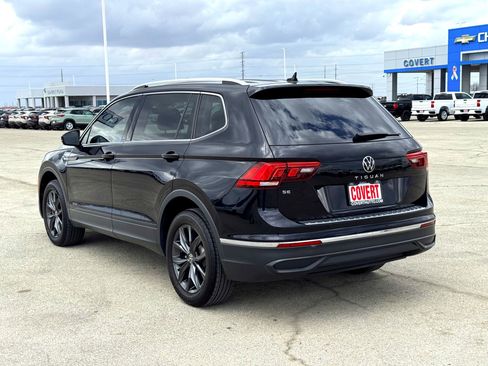 Used 2022 Volkswagen Tiguan SE image 9
