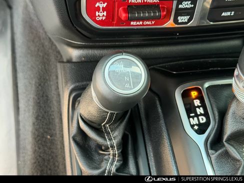 Used 2021 Jeep Wrangler Unlimited Rubicon AWD/4WD image 31