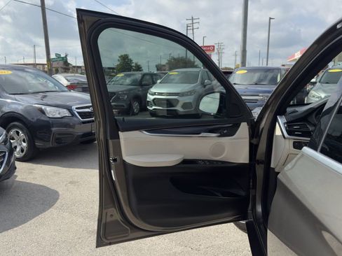 Used 2018 BMW X5 sDrive35i image 13