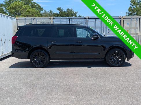 Certified 2025 Ford Expedition Max Platinum w/ Stealth Appearance Package AWD/4WD image 3