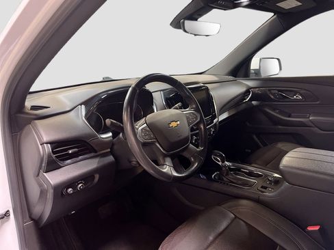Used 2022 Chevrolet Traverse High Country AWD/4WD image 9