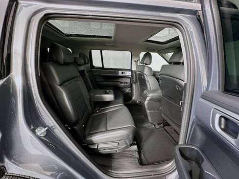 Used 2024 Hyundai Santa Fe Limited FWD image 29