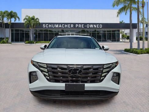 Used 2022 Hyundai Tucson SEL FWD image 2