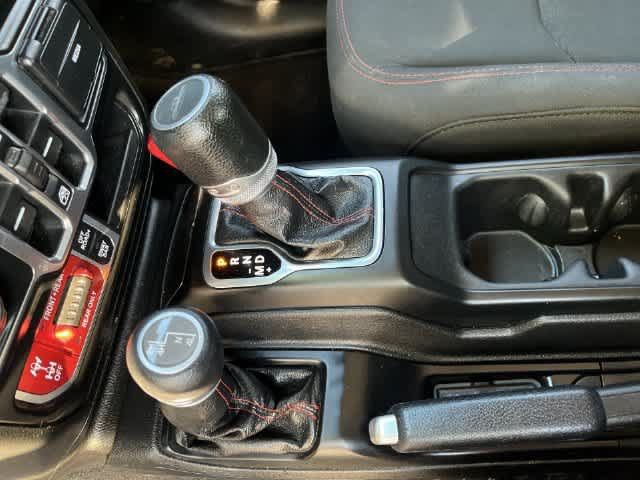 Used 2020 Jeep Gladiator Rubicon AWD/4WD image 27