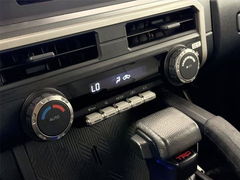 Used 2024 Toyota Tacoma TRD Off-Road AWD/4WD image 24