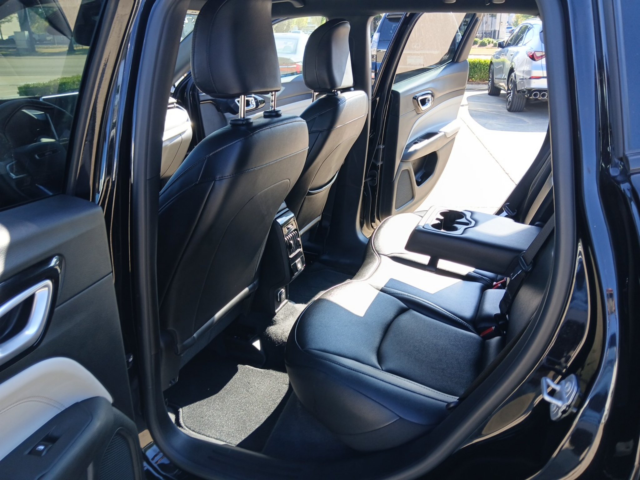 Used 2025 Jeep Compass Limited AWD/4WD image 21