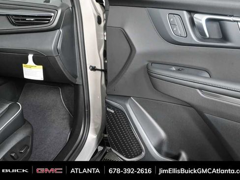 New 2026 Buick Enclave Sport Touring w/ Power Package FWD image 21