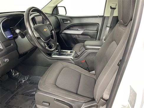Certified 2020 Chevrolet Colorado LT w/ LT Convenience Package image 2