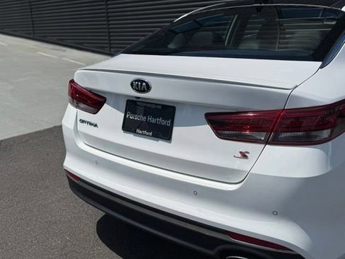 Used 2018 Kia Optima S w/ Panoramic Sunroof Package FWD image 34