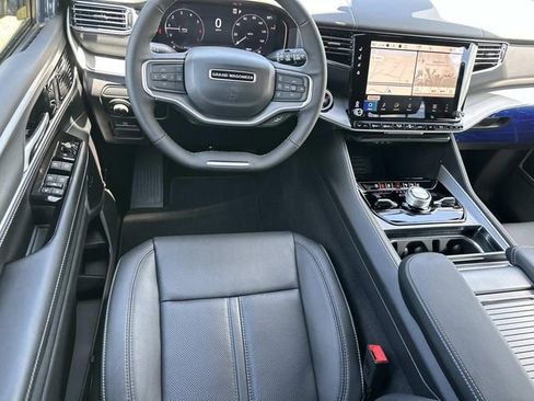 New 2026 Jeep Grand Wagoneer Limited AWD/4WD image 27