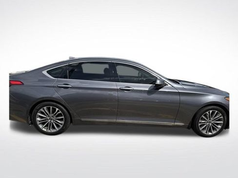 Used 2017 Genesis G80 3.8 RWD image 8