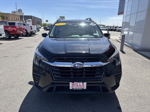 Used 2023 Subaru Ascent Limited AWD/4WD image 5