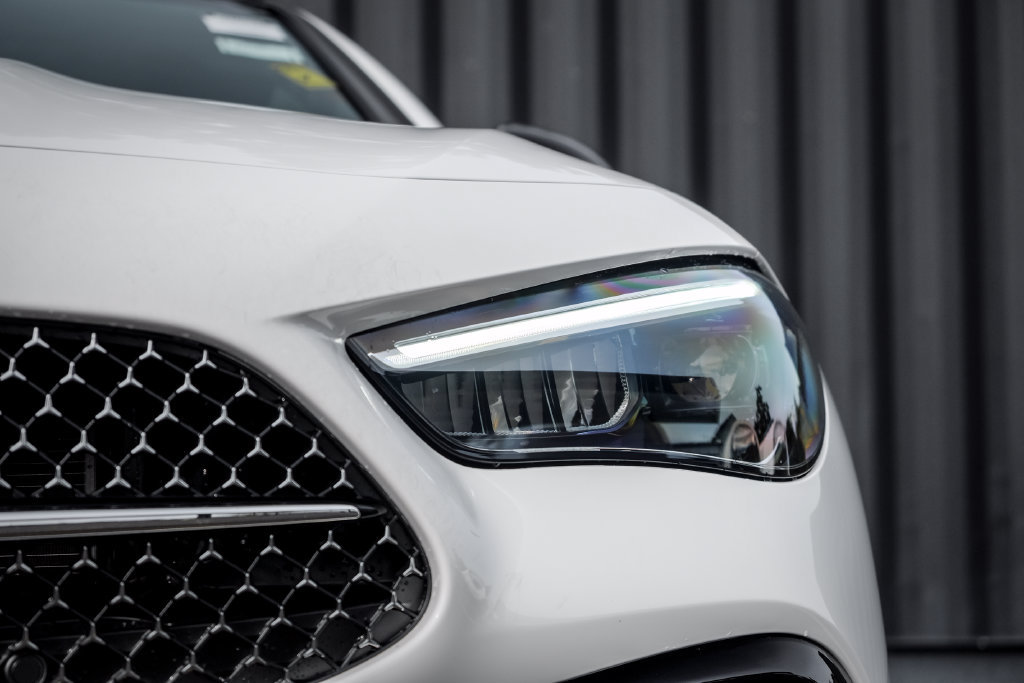 New 2027 Mercedes-Benz CLE 450 4MATIC Coupe image 6