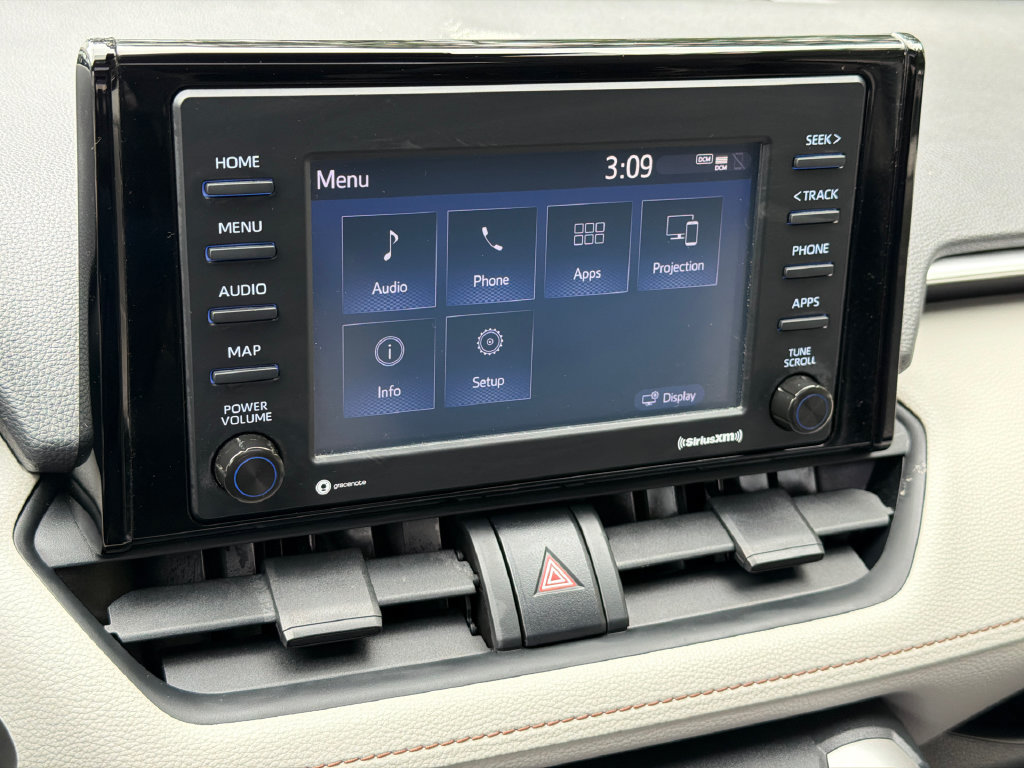 Used 2021 Toyota RAV4 XLE w/ Convenience Package AWD/4WD image 26