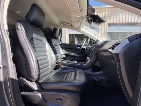 Used 2024 Ford Edge SEL AWD/4WD image 26