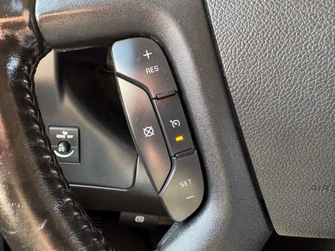Used 2023 GMC Savana 2500 Extended w/ Driver Convenience Package RWD image 24