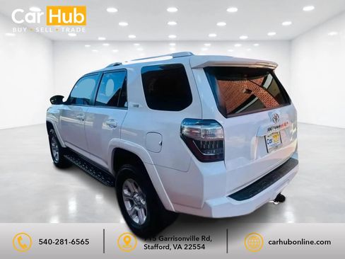 Used 2015 Toyota 4Runner 4WD image 4