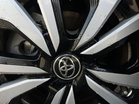 Used 2019 Toyota Prius Prime Plus image 29