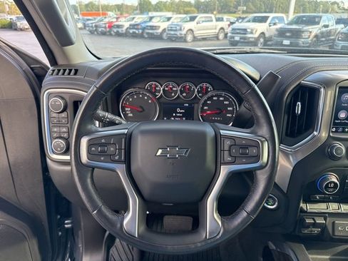 Used 2021 Chevrolet Silverado 1500 RST image 13