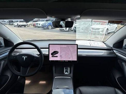 Used 2022 Tesla Model 3 Long Range AWD/4WD image 26