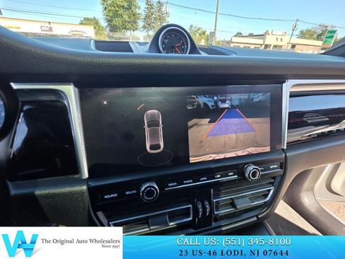 Used 2019 Porsche Macan image 19