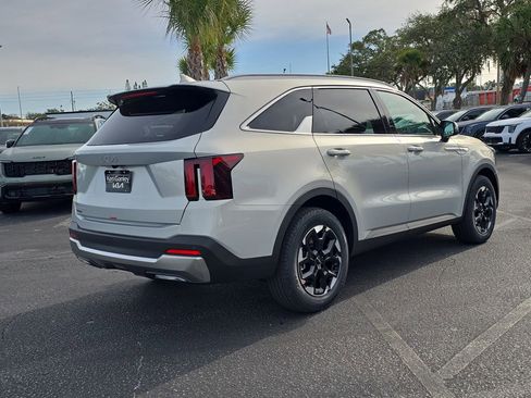 New 2026 Kia Sorento S image 8