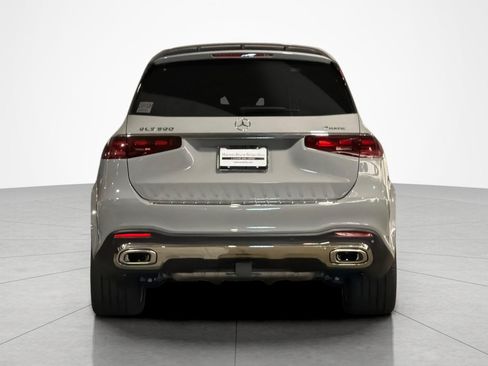 New 2026 Mercedes-Benz GLS 580 4MATIC image 4