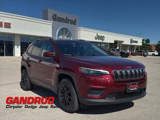 Used 2020 Jeep Cherokee Latitude w/ Cold Weather Group image 1