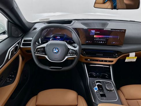 New 2026 BMW i4 xDrive40i w/ Premium Package image 19