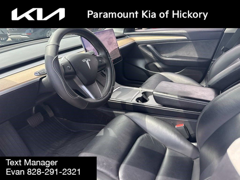 Used 2022 Tesla Model 3 Long Range AWD/4WD image 5