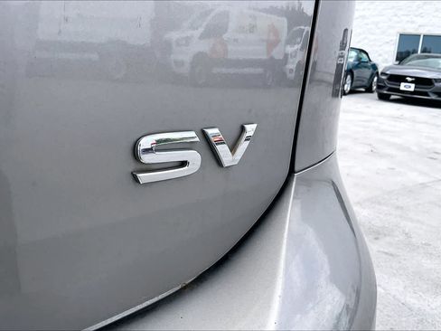 Used 2011 Nissan Quest SV FWD image 7