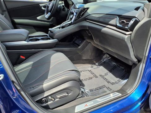 Certified 2025 Acura RDX A-Spec image 9